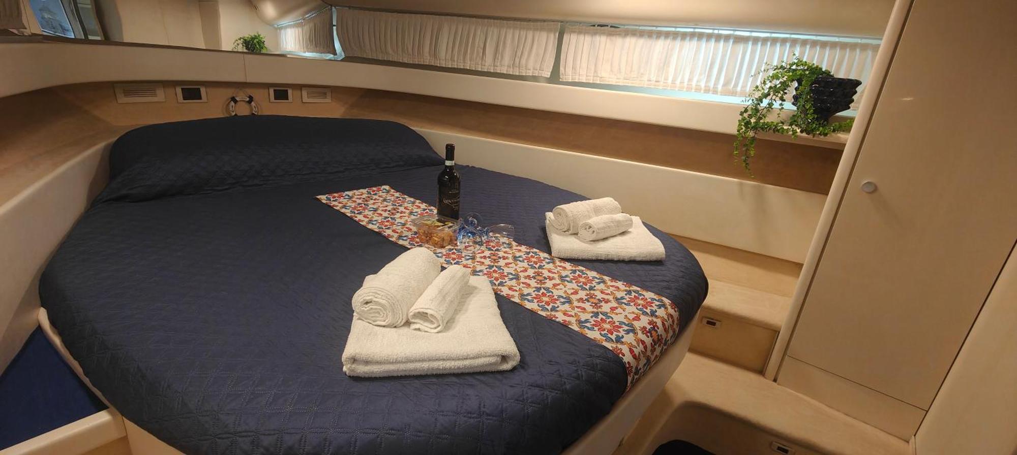 Desire Charming House Boat Hotel Palermo Eksteriør billede